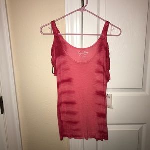 Jessica Simpson Cold-Shoulder